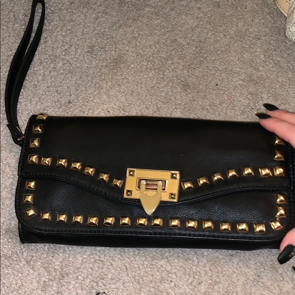 Smaller black and gold wristlet - Picture 1 of 3